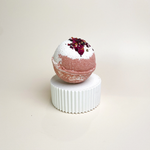 The Soapbar - Bath Bomb Romance